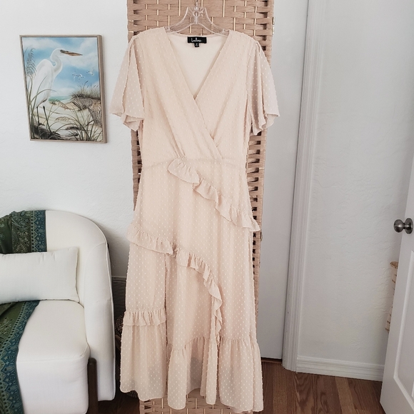 Lulu's Swiss Dot Cream Midi Dress Medium Excellent! - Picture 5 of 7